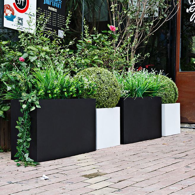 户外园艺花箱组合 打造商业街与公共空间的自然之美